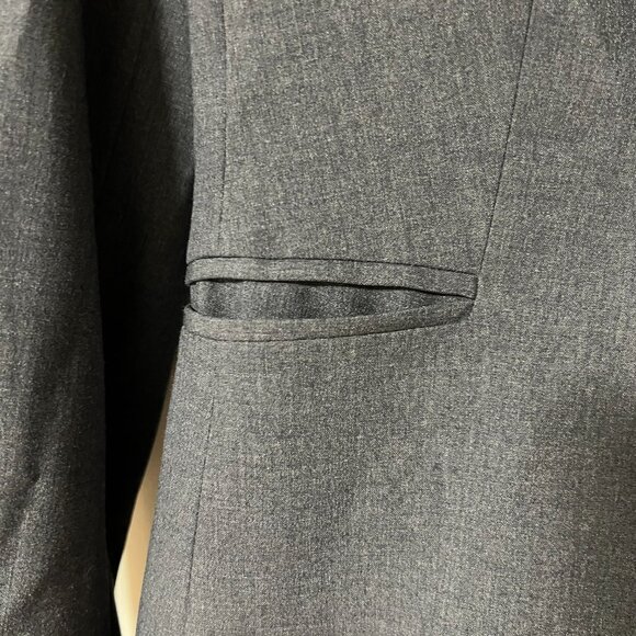 The Limited Collection one-button jacket - Picture 4 of 6